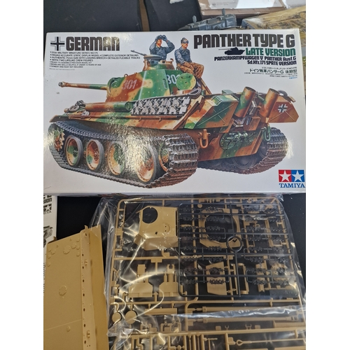 265 - Tamiya German Panther Type G 1:35 scale model no.35176