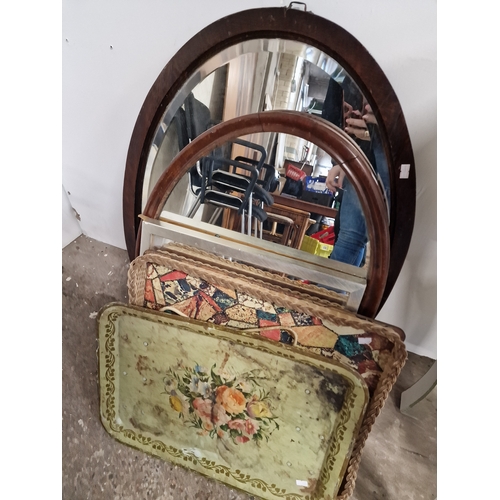 312 - Three vintage mirrors and two vintage trays