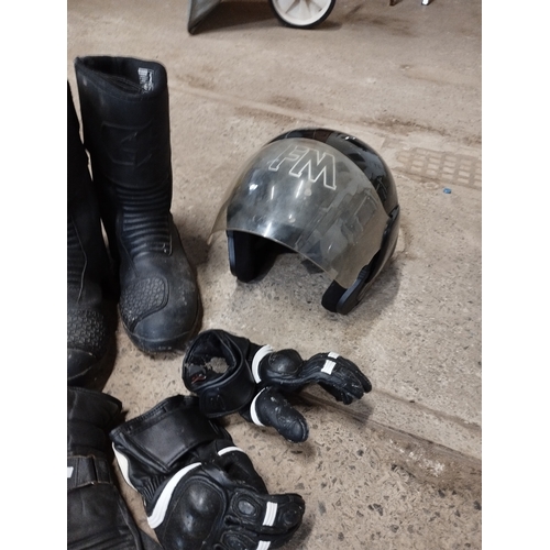 325 - Motorcycle Boots, Gloves and a Helmet