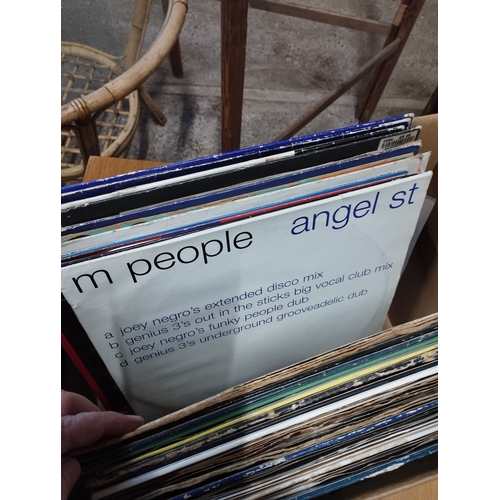 350 - Selection of Collectable Vinyl Electronic and House Records inc M-People and Up Yer Ronson. Includes... 