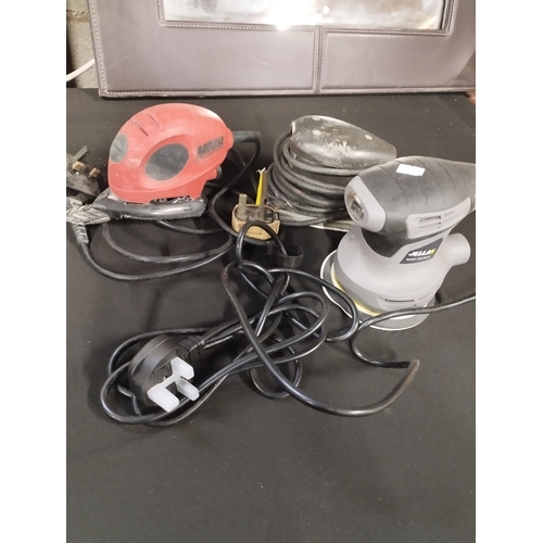 26 - Selection of Palm Sanders inc Black and Decker 1/4 Sheet and Mouse Sander and a Jellas 125mm Orbital... 