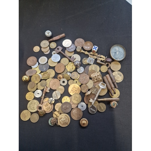 54 - A mix bundle of coins, military buttons, brass army shells and other vintage items