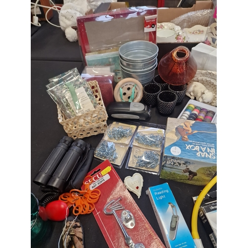 67 - A mixed bundle of home ware, pet and hardware