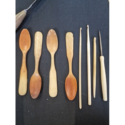 79 - Vintage horn and bone utensils and craft items