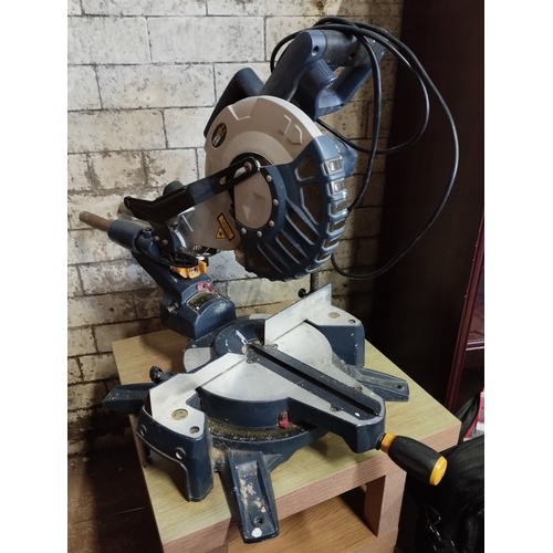 98 - MacAllister 1400w 210mm Slide Mitre Saw with Spare Blade. Tested for Power