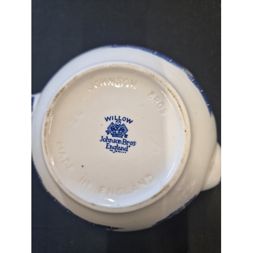 156 - Johnson Brothers (Bros) England Willow pattern Tea Pot.