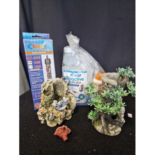 100 - Plastic Fish tank accessories