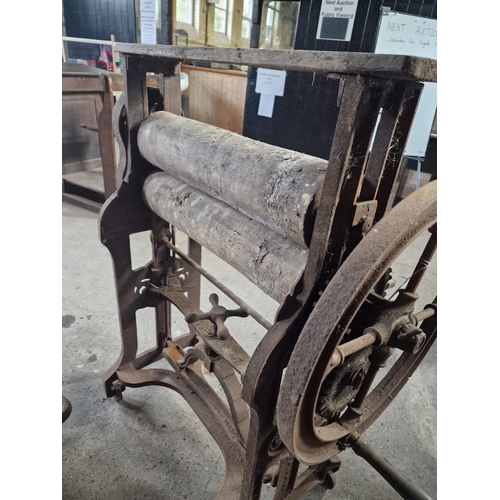 1 - Victorian Cast Iron and Wood Mangle. Fully Working.