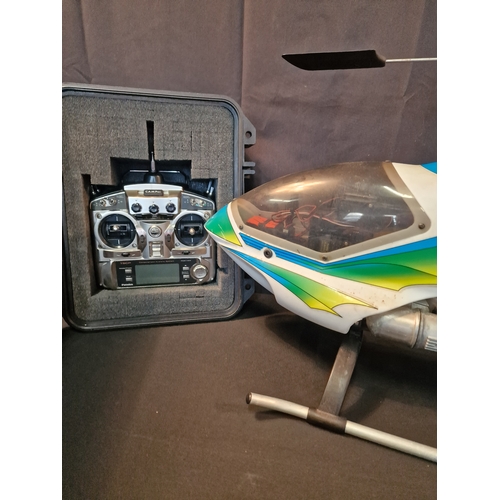 6 - Hirobo Shuttle Sceadu 50size Engine 2002 come with a T9CP r/c system, Ripmax Pump panel system with ... 