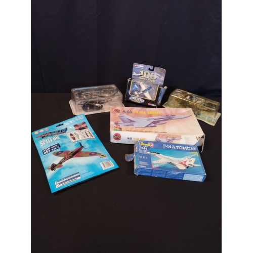 152 - Selection of Model Planes and Model Kits inc Airfix FA18 Hornet, Revell F14 Tomcat, Revell Spitfire ... 