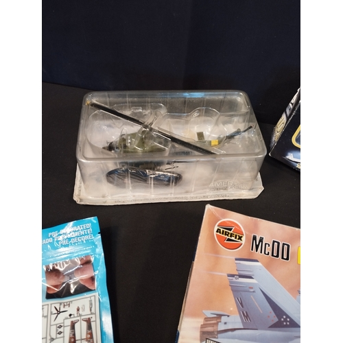 152 - Selection of Model Planes and Model Kits inc Airfix FA18 Hornet, Revell F14 Tomcat, Revell Spitfire ... 