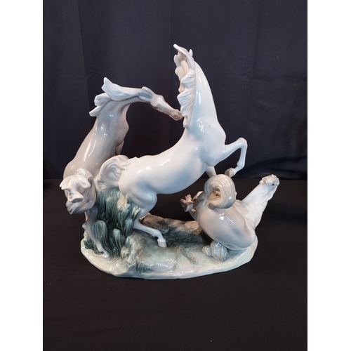 157 - Rare Vintage Lladro Horse's Group #1021 Equestrian Figurine Approx. 46L x 44H cm.
*ITEM CANNOT BE SH... 