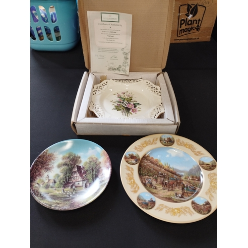 177 - Selection of Vintage Collectable Plates inc Royal Creamware