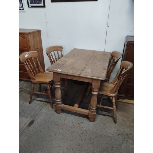 197 - Solid Pine Vintage Farmhouse Dining Table with 4 Chairs to Suit. Table Approx. 77H x 122L x 76W cm.