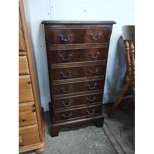 200 - Vintage Mahogany Slimline Chest of Drawers. Six Drawers. Approx. 88H x 44W x 33D cm.