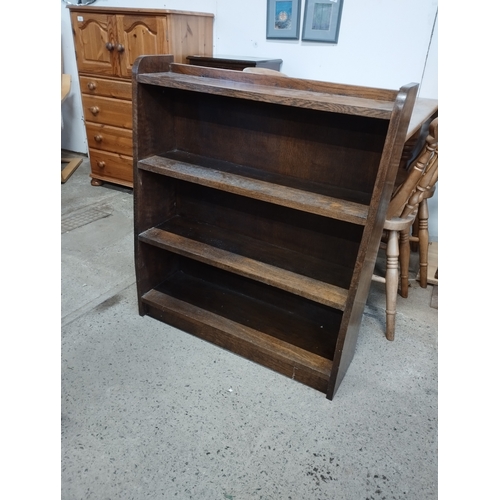 215 - Vintage Oak Bookcase/ Shelf Unit. Approx. 90H x 79W x 24D cm.