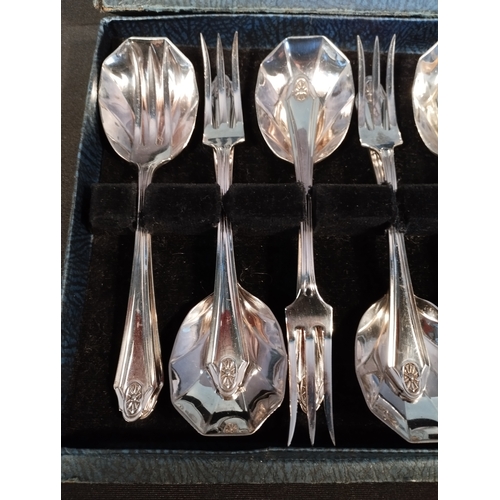 216 - Vintage Set of EPNS 12 Lemon Forks and Sugar Spoons