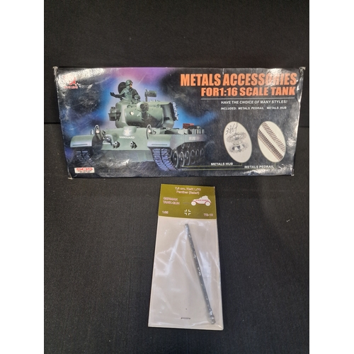 322 - HENG LONG metal accessories for 1:16 scale tank. Metal hub's and metal pedal and a German tank gun 1... 