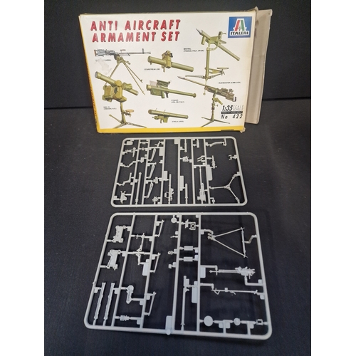 327 - Italeri anti aircraft armament set no. 422 1:35 scale