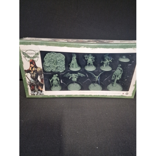 346 - Guild Ball of Falcons the falconers guild box set