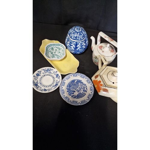 172 - Selection of Tableware inc Wedgewood Countryside and Blue Heritage Pattern, FR Gray, Broadhurst Will... 