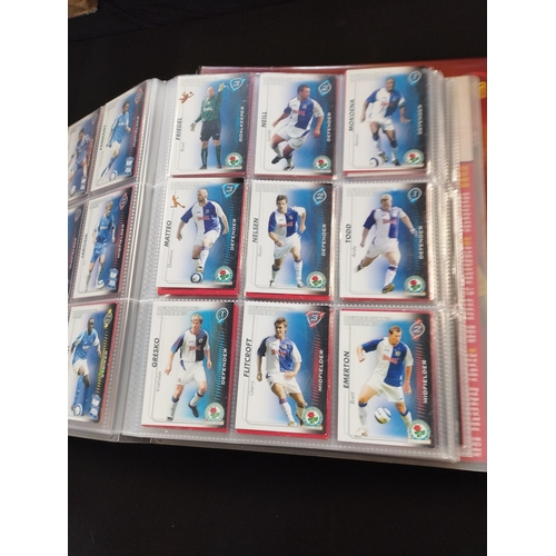 187 - Huge Collection of Vintage Collectable Trading Cards and Albums. Incs
Manchester United
Liverpool
Pr... 