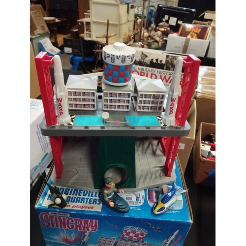 213 - Vintage Matchbox Stingray Marine Headquarters Action Playset with Extra Figures in Original Box