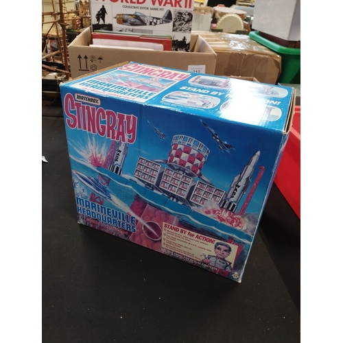 213 - Vintage Matchbox Stingray Marine Headquarters Action Playset with Extra Figures in Original Box