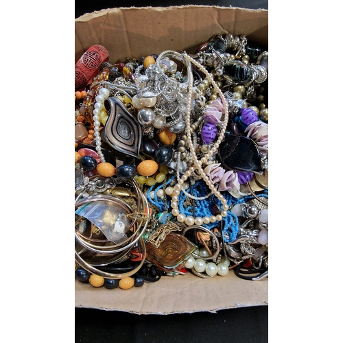 218 - A large selection of mixed costume jewellery