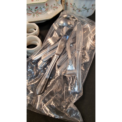 221 - A large selection of eternal beau by Johnston Brothers and a vinets cutlery set