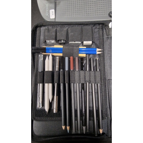 231 - Premium art supplies set, pencils, charcoal and accessories