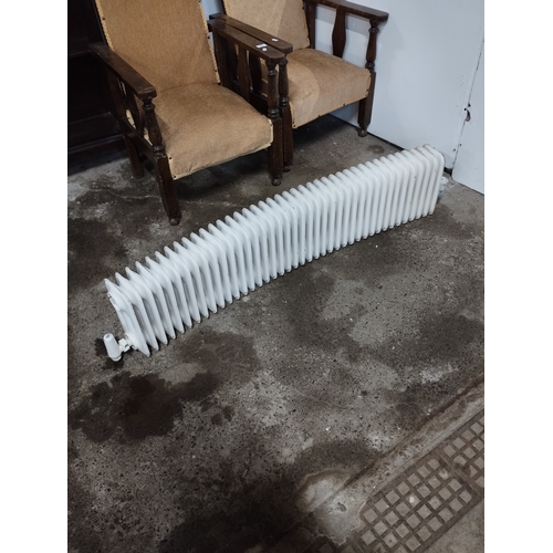 278 - Gulf Curved Bay Window 40 Fin Radiator. Includes Valves. Approx. 142L x 28H x 14D cm