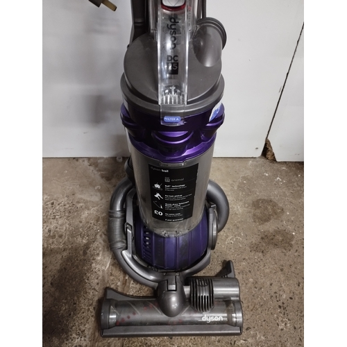 289 - Dyson DC25 Roller Ball Upright Vacuum Cleaner with Accessories. Tested for Power