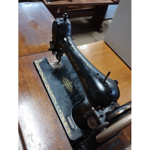 329 - Antique Singer Treadle Sewing Machine 4 Drawer Table and Sewing Machine Model Number Y365999