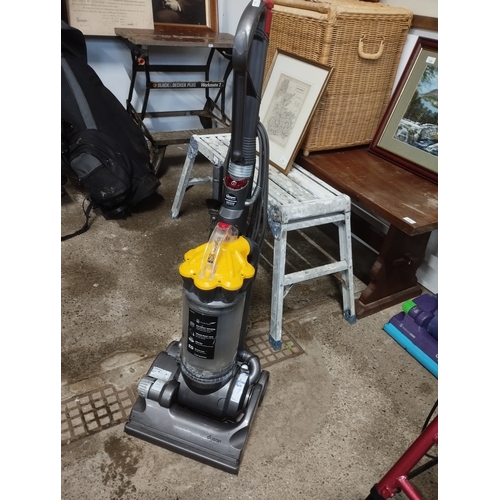 365 - Dyson DC33 Multi Floor Upright Vacuum Cleaner with Accessories. Tested for Power