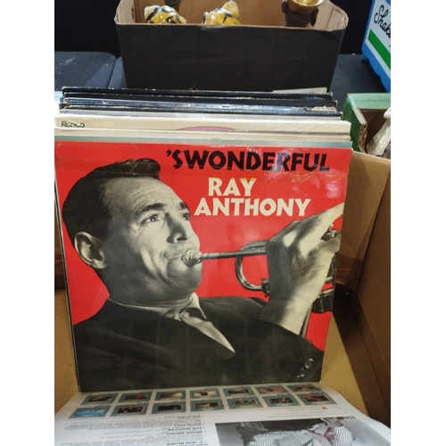 393 - Selection of Vintage Collectable Vinyl Jazz Records inc Miles Davies, Louie Armstrong, Duke Ellingto... 