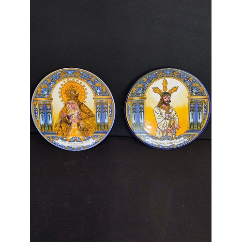 22 - 2 religious decorative plates