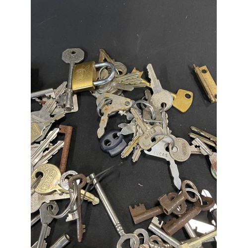 62 - Large Selection Of Vintage Keys