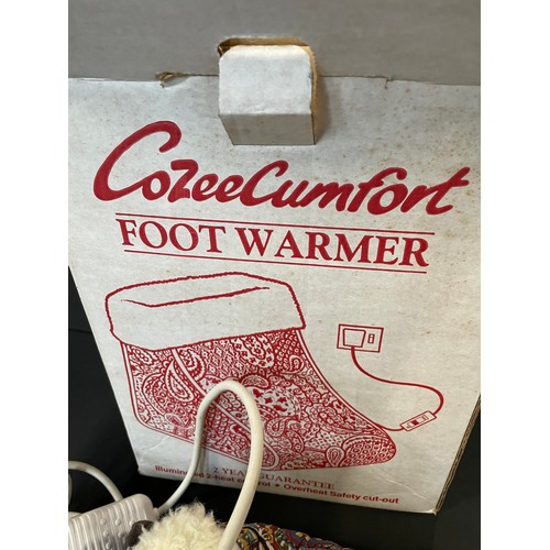 89 - Boxed Cozee Comfort Foot Warmer