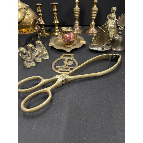 103 - Selection Of Mixed Brassware