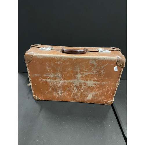 158 - Vintage Travel Case