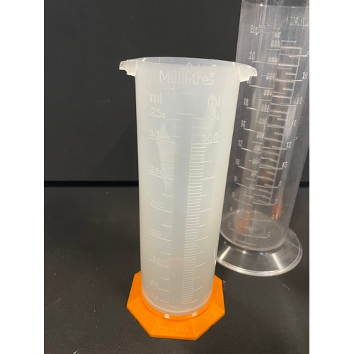 205 - 3 x Science Measuring Beakers