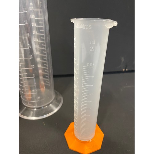 205 - 3 x Science Measuring Beakers