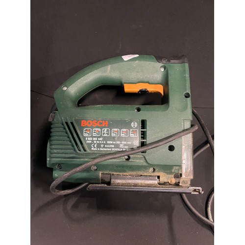 233 - Bosch Jigsaw PST700PAE