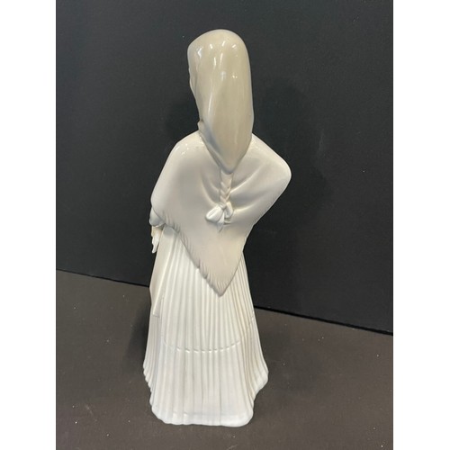 284 - Miquel Requena Valencia Porcelain Figurine