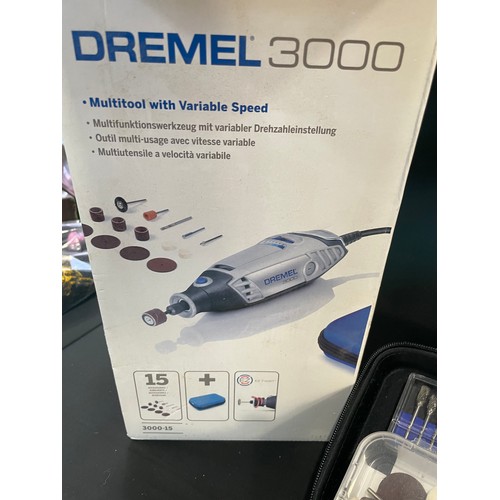 302 - Dremel 3000 Multi Tool With Various Speeds & Attachments