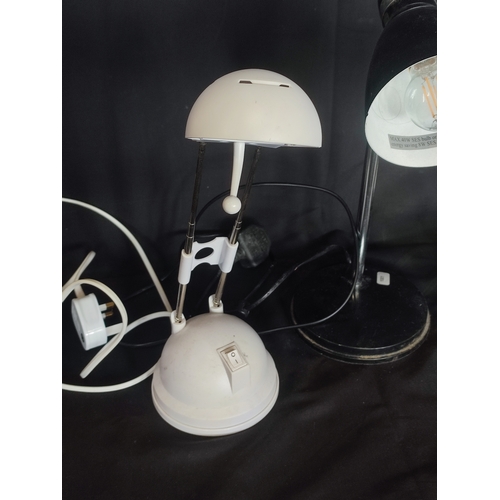 359 - 3 Desk lamps