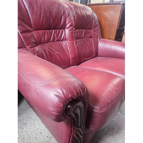 401 - Burgundy leather 2 seater sofa