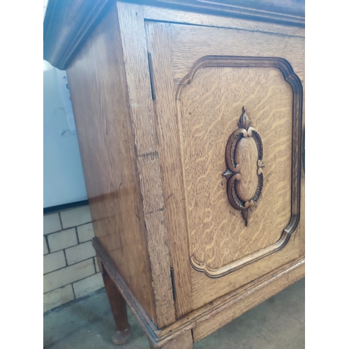 405 - Antique oak sideboard