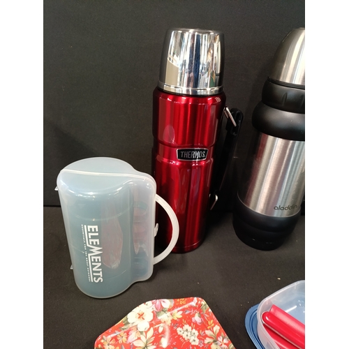 59 - 2 thermal flasks, 2 sets of travel mugs and more.  New
